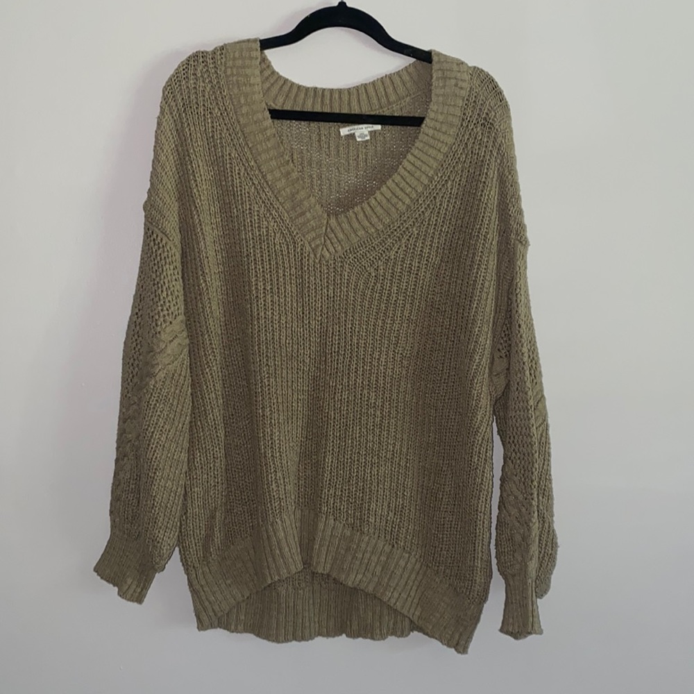 American Eagle Pullover Sweater